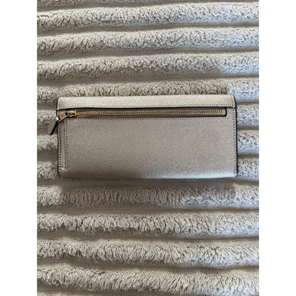 Coach Metallic Champagne Crossgrain Leather Envelope Slim Wallet Gold Logo - Picture 2 of 12